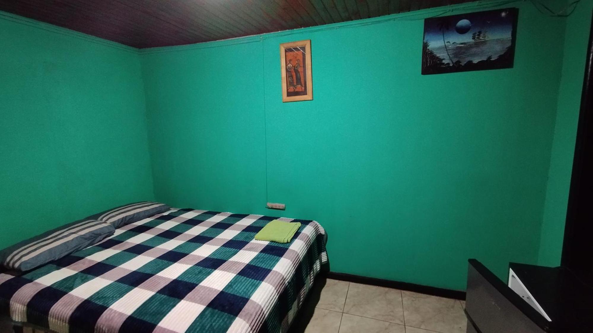 Estanislao Lopez 127 Hotel Puerto Iguazú Buitenkant foto